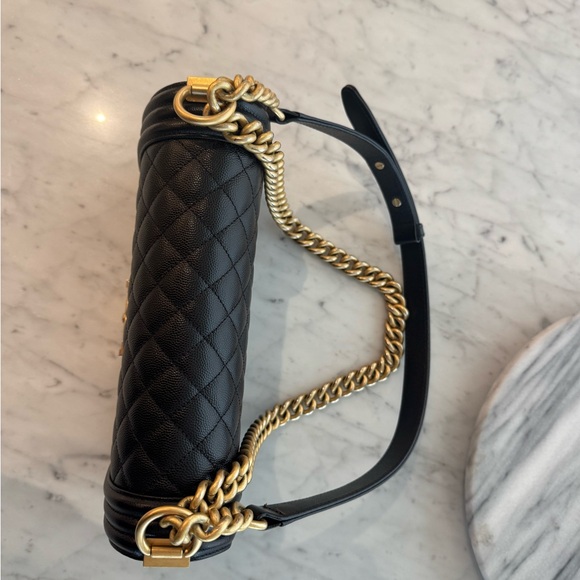 Chanel Black Quilted Leather Bag - Picture 5 of 8